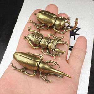 Figura de Insecto Moderna de Latón Sólido, Pequeña Estatua, Adorno Decorativo para el Hogar - Product Image 3