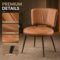 Chaise de salle à manger capitonnée de qualité supérieure, revêtement en cuir, dossier incurvé plissé, pieds en métal, pour hôtel et restaurant