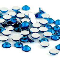 Vente directe usine 1440 pièces Strass en verre à dos plat avec feuille d'argent, couleur Capri Blue, à coller, non thermocollant