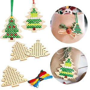 10 Uds. <span class=keywords><strong>Bordado</strong></span> de <span class=keywords><strong>punto</strong></span> de <span class=keywords><strong>cruz</strong></span> de madera árbol de Navidad <span class=keywords><strong>Kits</strong></span> de <span class=keywords><strong>punto</strong></span> de <span class=keywords><strong>cruz</strong></span> personalizados Juego de <span class=keywords><strong>punto</strong></span> de <span class=keywords><strong>cruz</strong></span> de Navidad de madera - Product Image 4