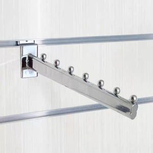 Trực Tiếp Bán Buôn Tùy Chỉnh Thân Thiện Với Môi Sắt Slat Tường May Mặc Móc Quần Áo Kệ Cho Các Cửa Hàng - Product Image 1