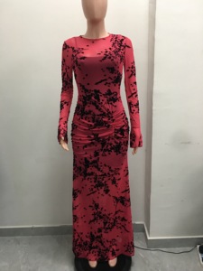 Completo da donna 2 pezzi in rete trasparente con stampa floreale, vestito aderente arricciato con fodera a slip, Sehe Fashion, etichetta personalizzata per boutique - Product Image 5