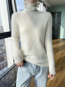 Suéter de Gola Alta 100% Cashmere para Mulheres com Corte Slim para Outono e Inverno. - Product Image 1