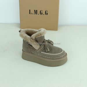 <span class=keywords><strong>Botas</strong></span> de Invierno para <span class=keywords><strong>Mujer</strong></span> Estilo <span class=keywords><strong>UGG</strong></span>, Antideslizantes, Transpirables, con Forro de Lana, PU y PVC, Suelas de Goma, Alta Calidad, OEM y ODM - Product Image 3