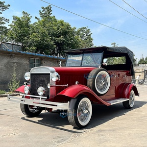 Voiture Classique Rouge Électrique Vintage à Vendre – Voitures Personnalisées d'Occasion – Transport Spécialisé – Voiture Classique – Chariot Vintage - Product Image 3