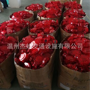 ไฟเตือนก่อสร้างแบบ LED สีแดงกระพริบ IP65 ใช้พลังงานจากแบตเตอรี่ ไฟสัญญาณกรวยจราจร รุ่น 008 - Product Image 5