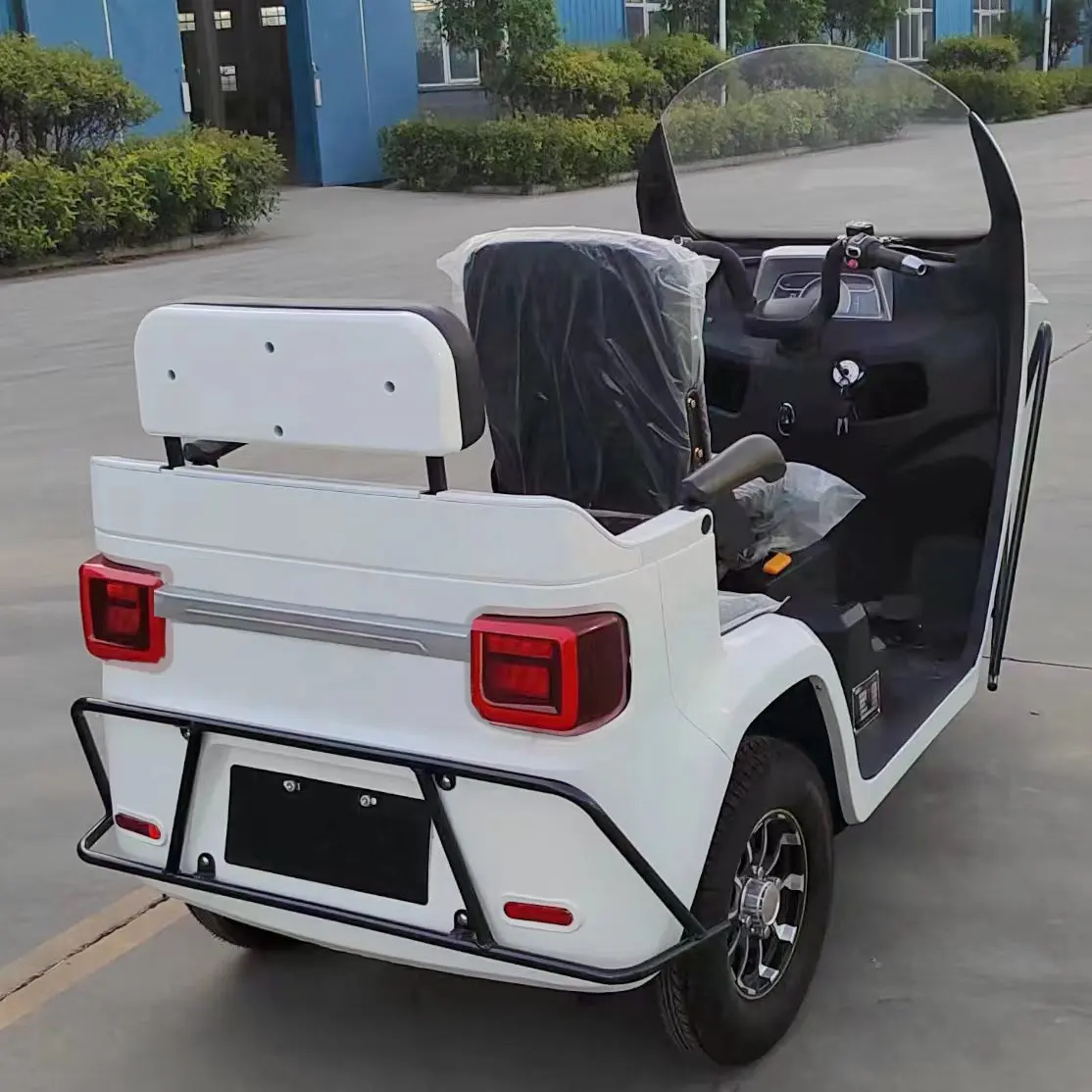 Triciclo elettrico per passeggeri a due posti veicolo Trike a batteria a 3 ruote