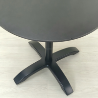 Ensemble bistrot confortable de style européen pour l'extérieur, table HPL de 70 cm, 2 fauteuils en rotin PE, meubles en aluminium avec revêtement en poudre anti-UV, café