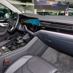 Mobil Listrik Touareg PHEV 2022, SUV Ehybrid, Pengisian Cepat, 5 Kursi, Kendaraan Energi Baru Ukuran Sedang-Besar, Tersedia - Product Image 6