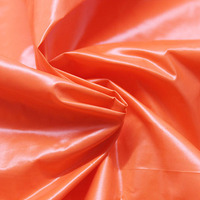 Veste imperméable coupe-vent légère en tissu microfibre mat 380T 100% nylon, technique de tissage, pour usage extérieur