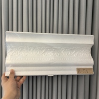 Moulage de corniche léger EPS étanche, moulage décoratif auto-adhésif d'intérieur, ventes directes des fabricants