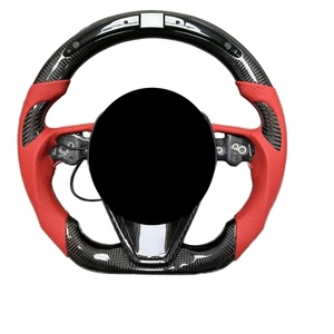 Volante de Fibra de Carbono Real Compatible con Toyota Corolla, RAV4, Camry 2018-2021, con LED y Costuras Personalizadas en Forma de D - Product Image 1
