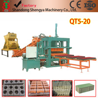 Pompe hydraulique semi-automatique PLC haute efficacité QT5-20 22KW pour la fabrication de blocs de béton colorés avec roulement de boîte de vitesses