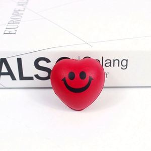 Balles anti-stress Smiley Face : Mini-reliefs anti-stress en mousse en forme de cœur pour récompenses scolaires et promotions - Product Image 4