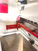 Nouvelle presse plieuse automatique en acier inoxydable pour tôle CNC