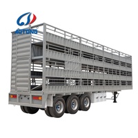 Semi-remorque en acier à 2 essieux pour le transport de chevaux et de bétail