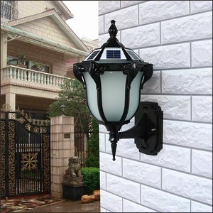 Lampe murale solaire LED extérieure en alliage d'aluminium, lumière blanc chaud 3500K, étanche, montage mural, garantie 10 ans, verre trempé - Product Image 6