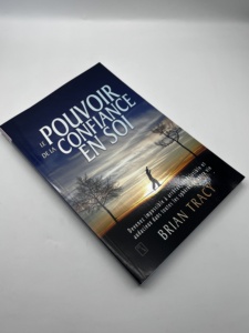 Libro de tapa blanda con encuadernación perfecta en papel de arte, versión francesa de Le Pouvoir De La Confiance En Soi, en oferta. - Product Image 3