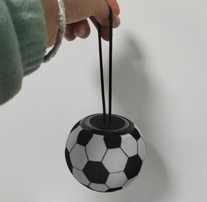 Altavoz <span class=keywords><strong>Mini</strong></span> LED Recargable Multifuncional con Forma de Balón de Fútbol, con Clasificación IP44 para Estadios Deportivos - Product Image 3