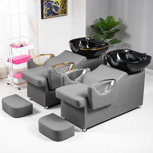 Unidad de lavado de cabello para salón de belleza con lavacabezas inclinable de cerámica y asiento ajustable - Product Image 3