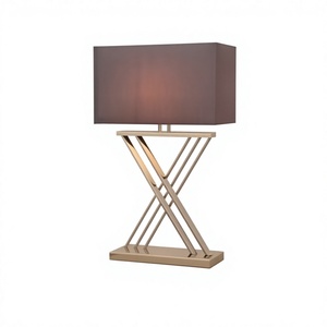 Lampe de table moderne en aluminium avec abat-jour en lin beige, design minimaliste, LED blanc chaud 3500K, écologique, protection oculaire, pour chambre d'hôtel AC - Product Image 1