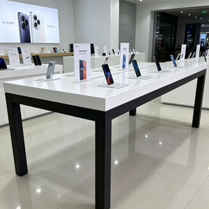 Table de présentation robuste pour accessoires de téléphonie mobile, avec écran numérique 3C, structure métallique solide, pour la vente au détail - Product Image 4