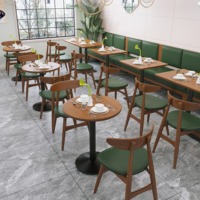 Ensemble table et chaises en bois massif de style occidental américain moderne pour restaurants hôtels café restaurant combinaison de canapés