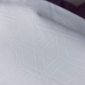 Tissu en microfibre de polyester avec moletage Gauffre Nouveau design pour <span class=keywords><strong>lit</strong></span> de grande taille <span class=keywords><strong>Largeur</strong></span> Produit Textile de maison Conception personnalisée - Product Image 4