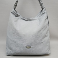 Service de développement de conception de sacs hobo en nylon à bandoulière plissée sur mesure pour usine de sacs à main, ODM OEM, sac fourre-tout souple personnalisé pour marque tendance