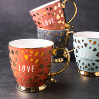 Tasse en céramique spéciale de luxe avec manche en or, technique de sculpture sur café en céramique