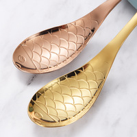 Lot de couverts Horeca en acier inoxydable 304, résistants au lave-vaisselle, cuillère à manche en forme de poisson, vaisselle dorée pour restaurant et hôtel