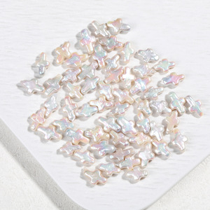 Vente en gros de perles d'eau douce baroques de marque Wenchi, Chine, boutons, granulés, brillants, colorés, croix pour la fabrication de bijoux en DIY, en vrac - Product Image 1