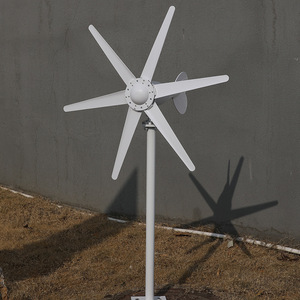 Sistema de suministro de energía eólica de eje horizontal para fines especiales: complemento paisajístico para la monitorización de farolas solares - Product Image 2