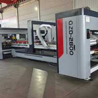 Machine à plier et à coller semi-automatique pour boîtes en carton ondulé / Machine à fabriquer des boîtes en carton ondulé