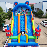 Château gonflable avec toboggan et souffleur pour enfants et adultes à vendre