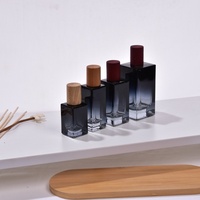Flacons de parfum en verre vides de luxe uniques de 50 ml avec boîte, sérigraphie, marquage à chaud, écologiques, recyclables, vaporisateur en verre