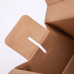 Caja de Regalo Roja de Lujo para Año Nuevo: Empaque Personalizado con Asa Tejida para Frutos Secos y Frutas Deshidratadas Premium - Product Image 2