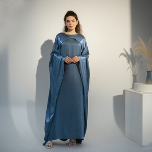 2025 nouvelle gloire dubaï <span class=keywords><strong>turquie</strong></span> dubaï couleur unie perlée élégante Robe - Product Image 1