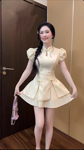 Ensemble haut à manches courtes à col mandarin et mini-jupe plissée, ensemble de shorts, tissu en coton tissé, coupe régulière, tenue de haute qualité - Product Image 2
