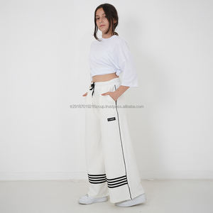 Vente en gros de pantalons de survêtement en tissu à deux fils pour filles de haute qualité de Turquie pour enfants - Product Image 4