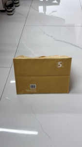 กระเป๋าช้อปปิ้งผ้า PP ทอเคลือบ BOPP ขนาดกลาง แบบสะพายไหล่ ผลิตในเวียดนาม รับผลิตแบบ OEM ODM  สีสันปรับแต่งได้ตามต้องการ - Product Image 4