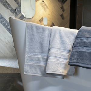 Ensemble de serviettes de bain d'hôtel de luxe en pur coton blanc 100% serviettes d'hôtel en coton Serviette Jacquard - Product Image 1