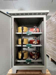 10KVA 20kva ba giai đoạn ngoài trời không thấm nước Điện áp ổn định ba giai đoạn điều chỉnh điện áp - Product Image 6