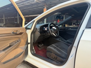 Volkswagen <span class=keywords><strong>Golf</strong></span> 2023 Usado, <span class=keywords><strong>Golf</strong></span> 280TSI DSG <span class=keywords><strong>R</strong></span>-Line Lite Automático Gasolina/EV, Volante a la Izquierda, Auto de Segunda Mano - Product Image 3