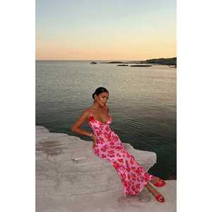 Vestido de Noche Rosa Margot con Estampado Floral - Product Image 2