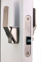 Poignée de porte moderne de designer avec système de verrouillage, en alliage d'aluminium de haute qualité, pour usage intérieur (salle de bain ou villa)