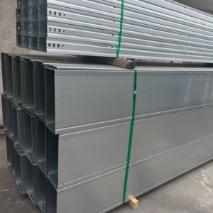 Plateau à câbles en acier galvanisé/peint en poudre sur mesure OEM, fond plein, pour câblage industriel avec connecteurs - Product Image 5