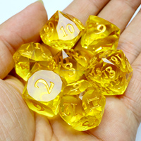 Dés de jeu de rôle polyédriques dorés à facettes, dés DND en résine jaune faits à la main pour les jeux de rôle Dungeons and Dragons - Jaune RD