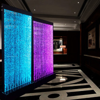 Cloison décorative intérieure personnalisée en acrylique décoration de mariage en cascade avec mur à bulles d'eau