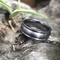 Cincin Tantalum Murni 8mm Abu-abu Klasik untuk Pria, Cincin Kawin Tizti Perhiasan Tantalum, Nyaman Dipakai, Cincin Kawin Tantalum Poles